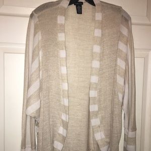 Cardigan Tan/white